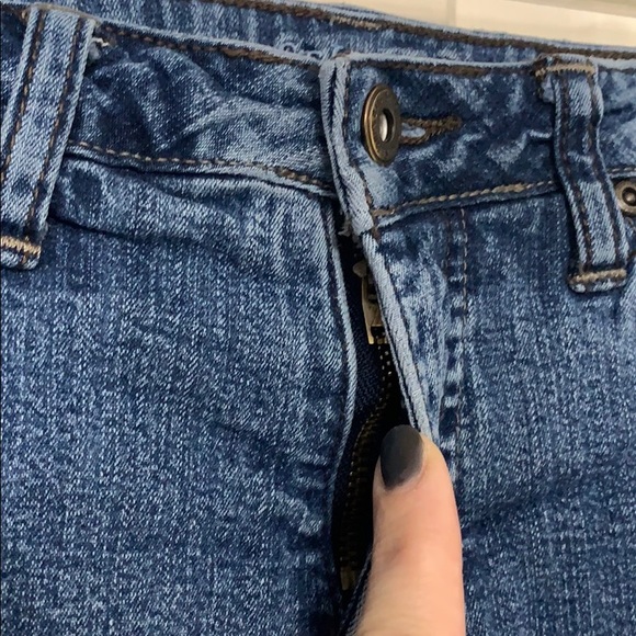 Jeans - Picture 3 of 7